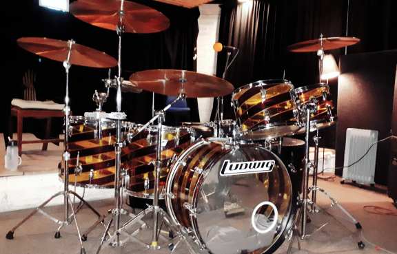 Phil Martini, Vintage Ludwig Vistalite Drum kit, 1976, Candy Cane, Cherry & Amber, Ludwig Black Beauty, Paiste 2002 Cymbals, Live drummer, Studio Drummer, Wayward Sons, Ghosts Of Yet To Come, British Rock 'n' Roll